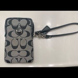 Coach credit card holder